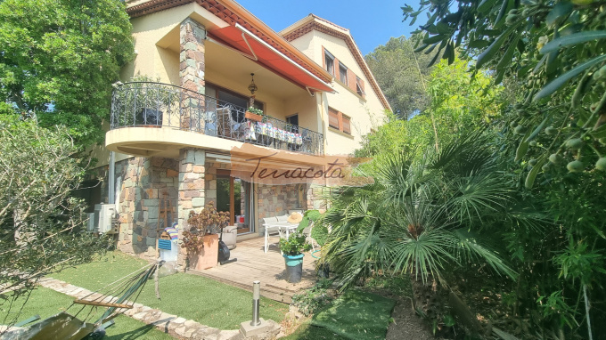 Offres de vente Villa Saint-Raphaël (83700)