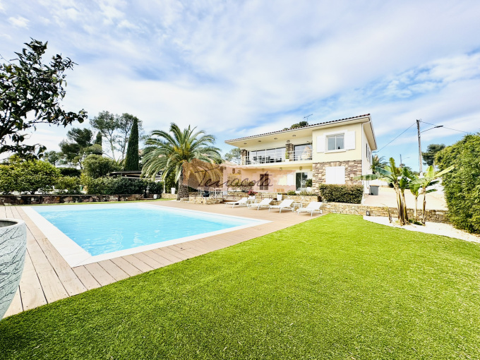 Offres de vente Villa Saint-Raphaël (83700)